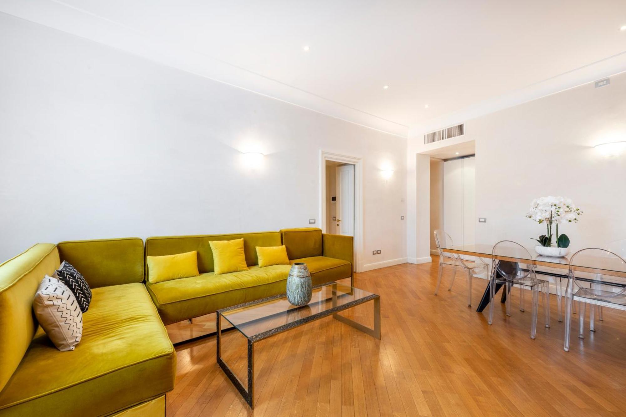 Royal - Centro Brera Mailand